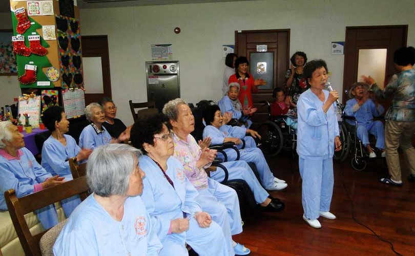 음악요법-노래부르기